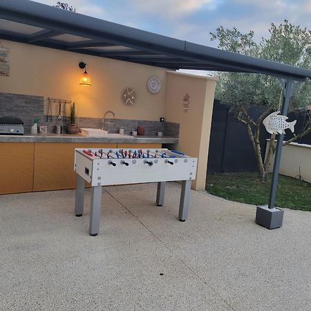 Villa Des Oliviers Sublime Villa Avec Piscine Chauffee Et Privee Et Baby Foot Bon-Encontre Екстериор снимка
